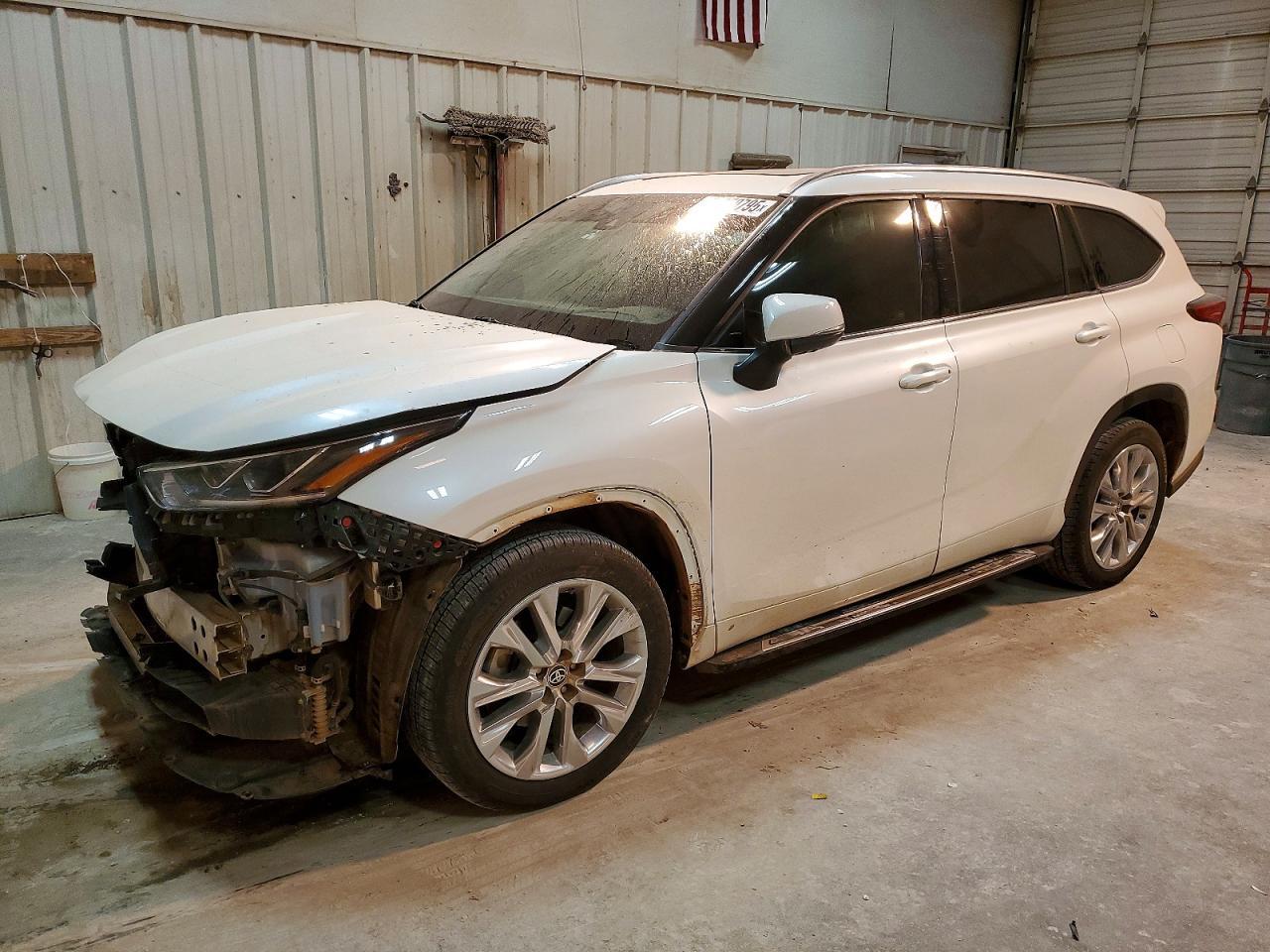 2020 TOYOTA HIGHLANDER