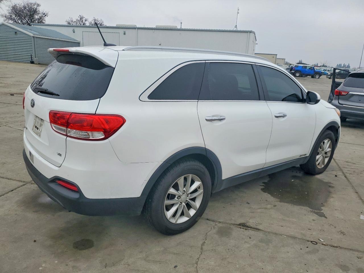 2017 KIA SORENTO