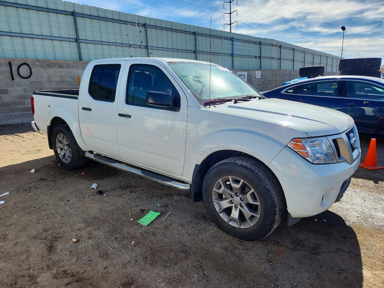 2020 NISSAN Frontier