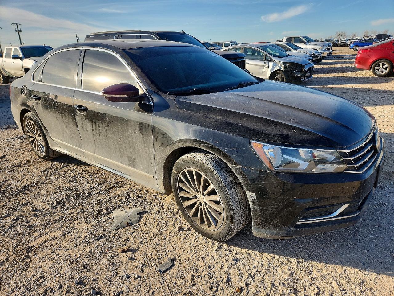 2016 VOLKSWAGEN Passat