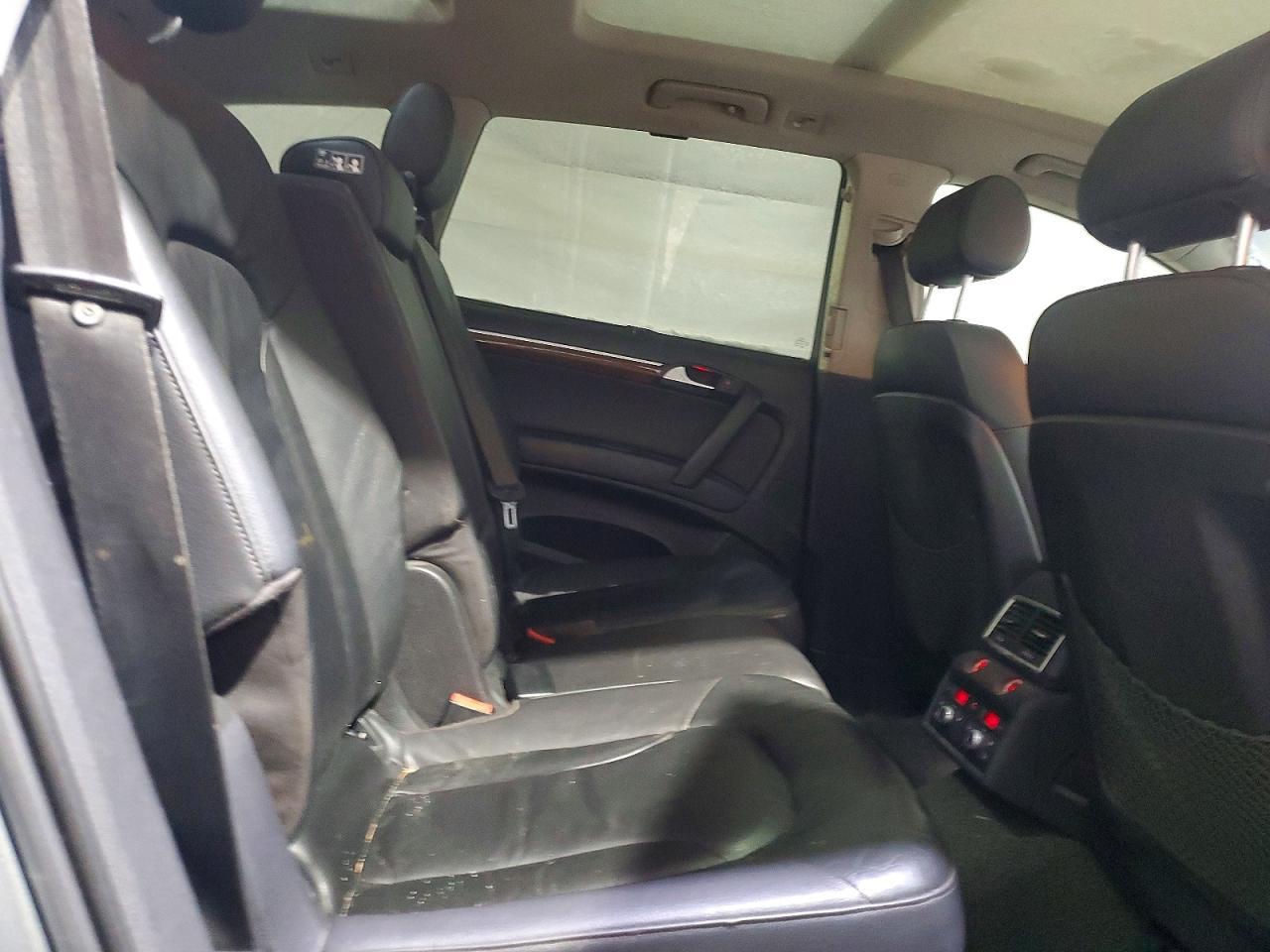 2007 AUDI Q7