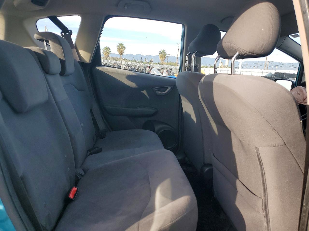 2012 HONDA FIT