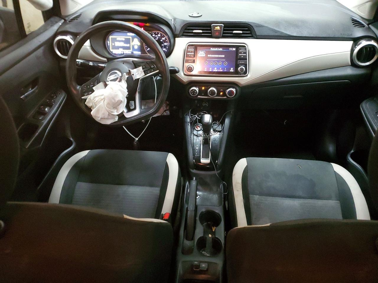 2021 NISSAN VERSA