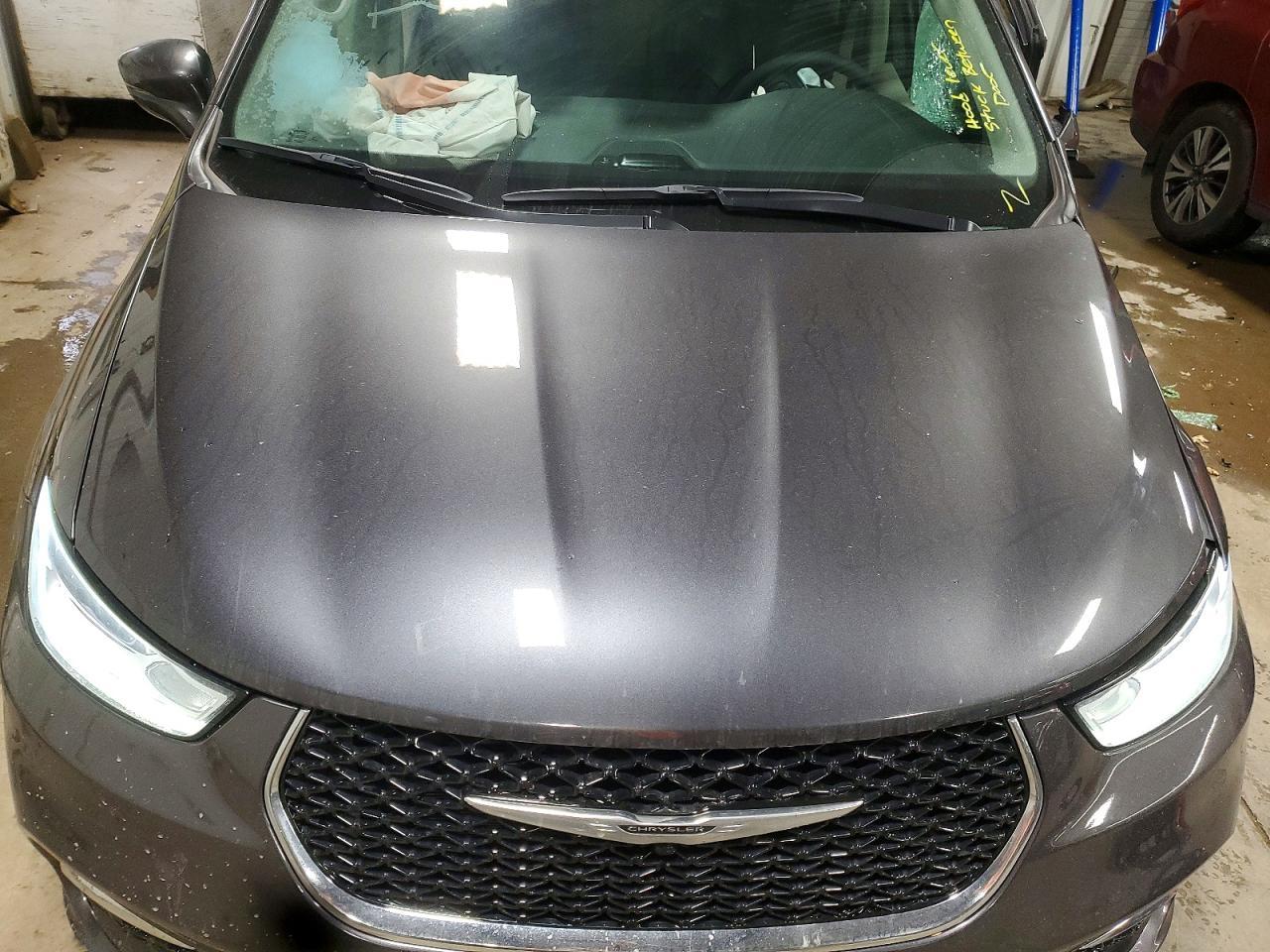2022 CHRYSLER Pacifica