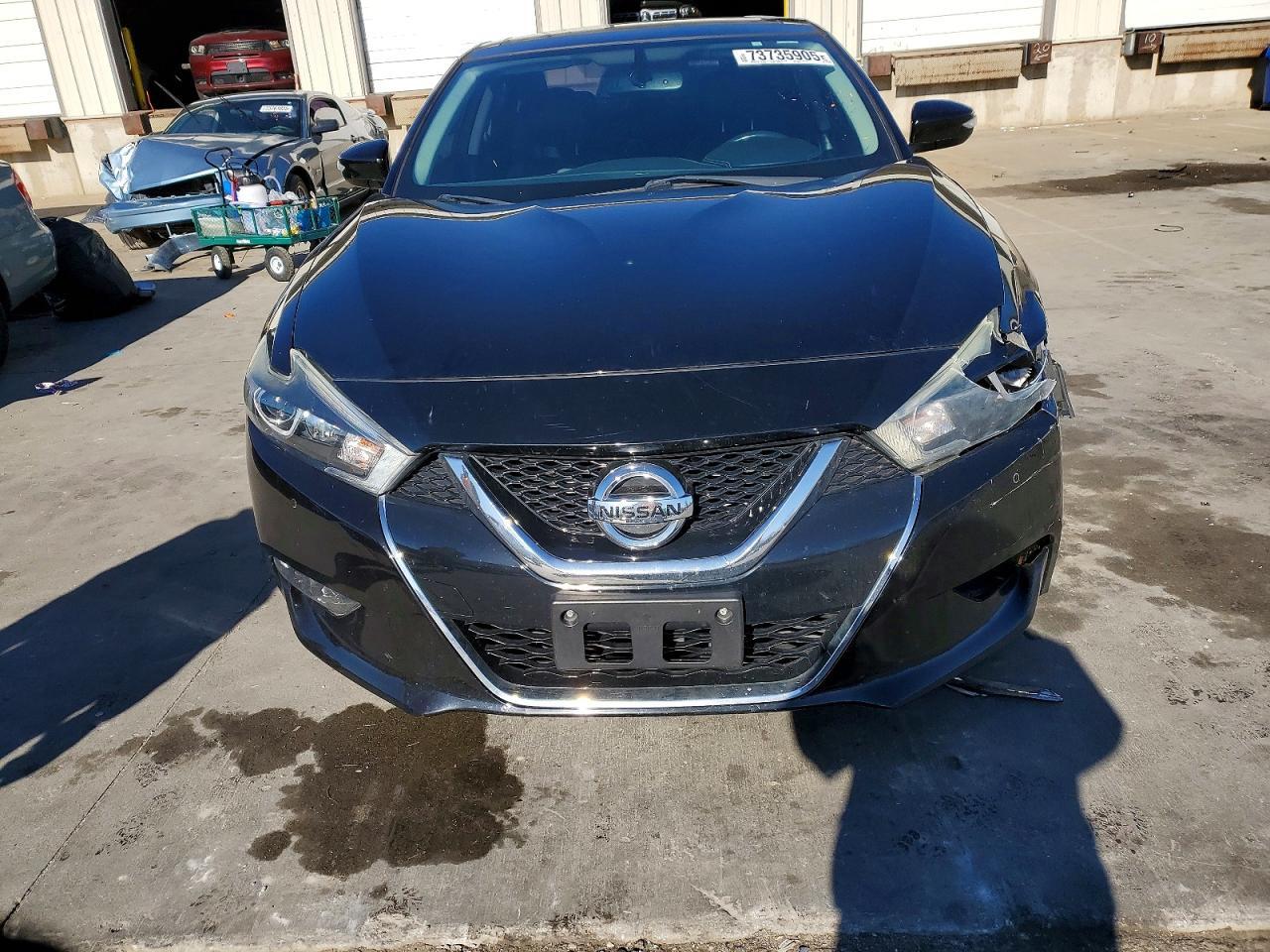 2018 NISSAN Maxima