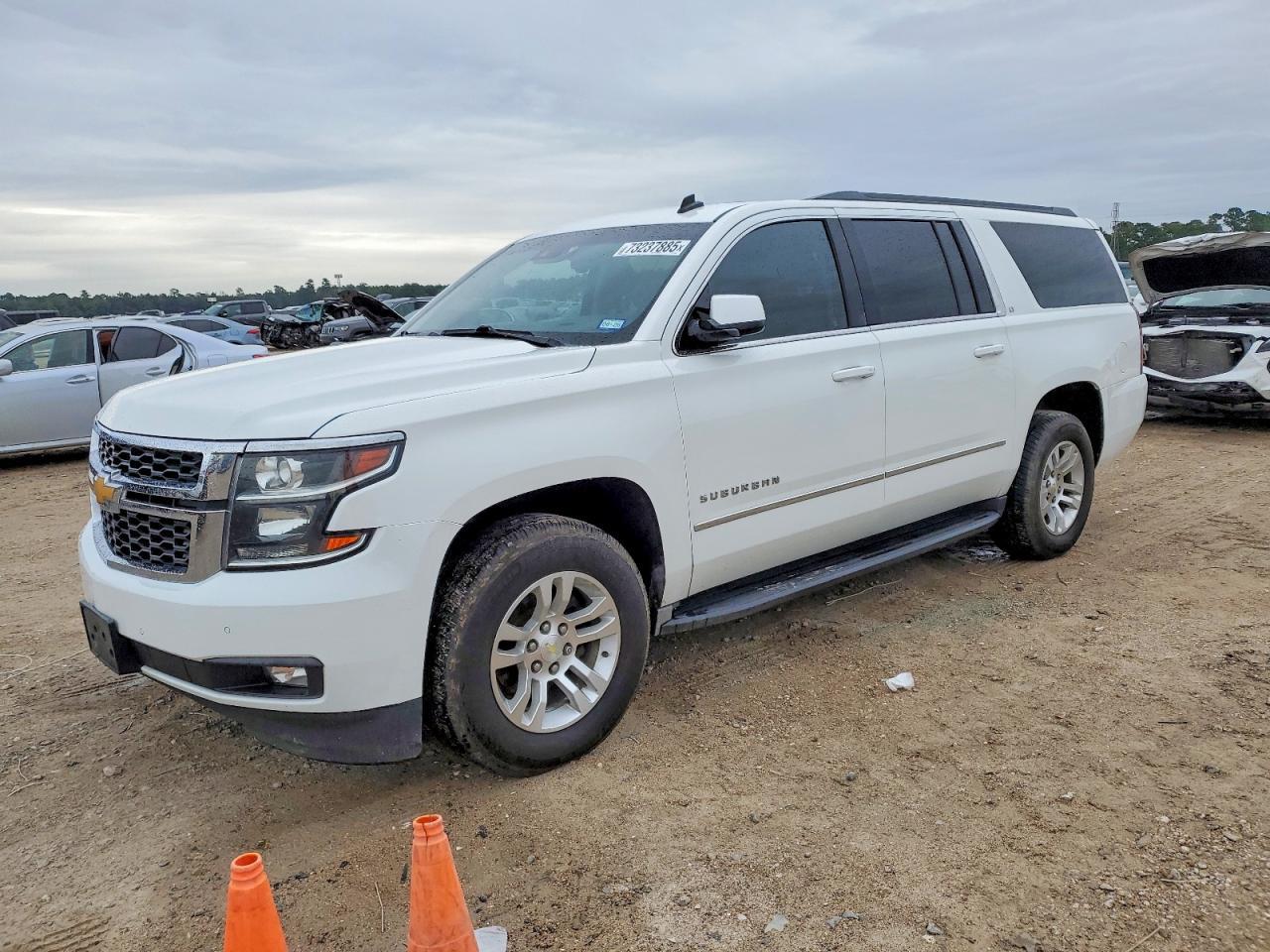 2015 CHEVROLET Suburban