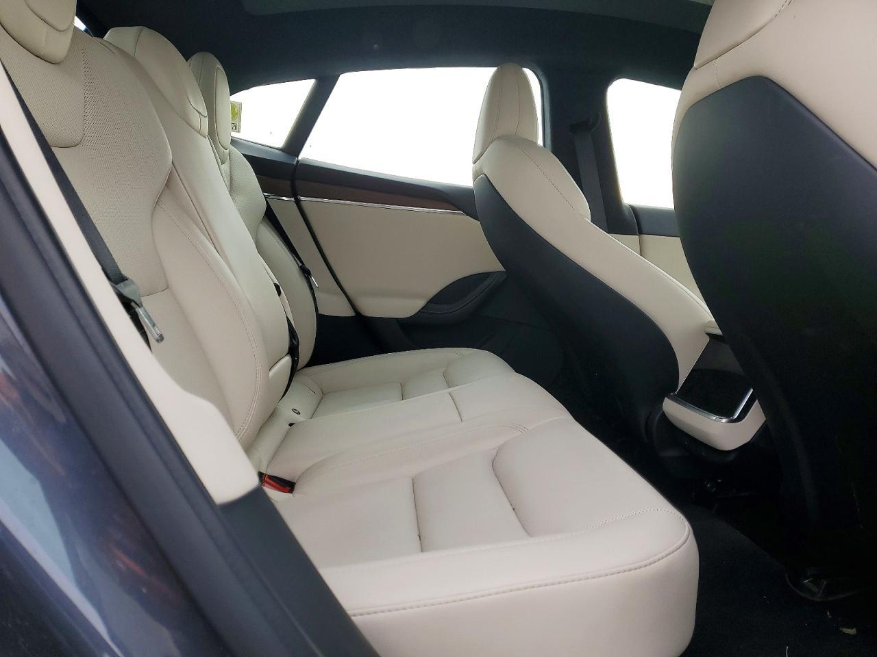2021 TESLA MODEL S