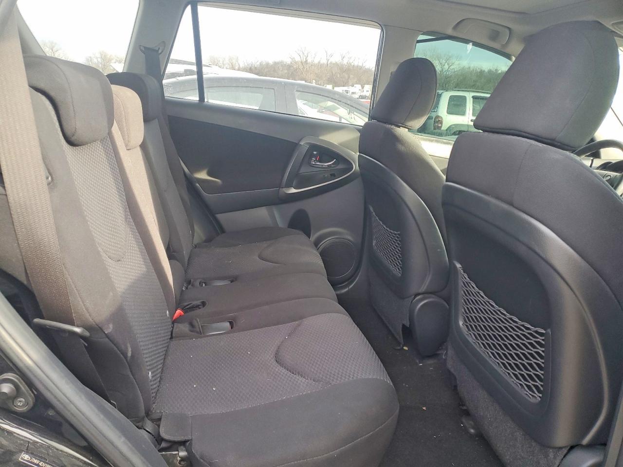 2011 TOYOTA RAV4