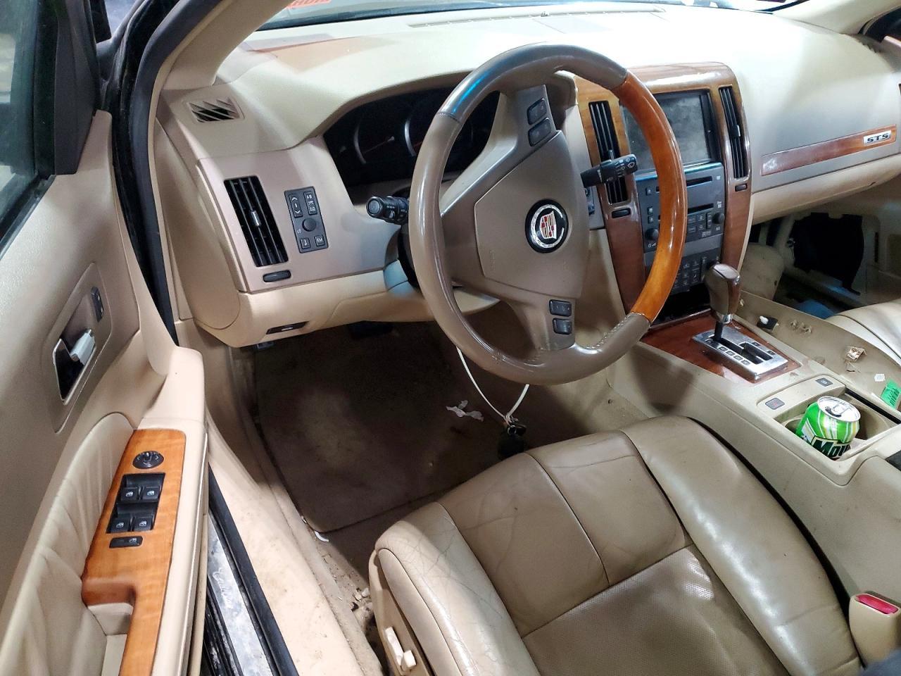 2005 CADILLAC STS