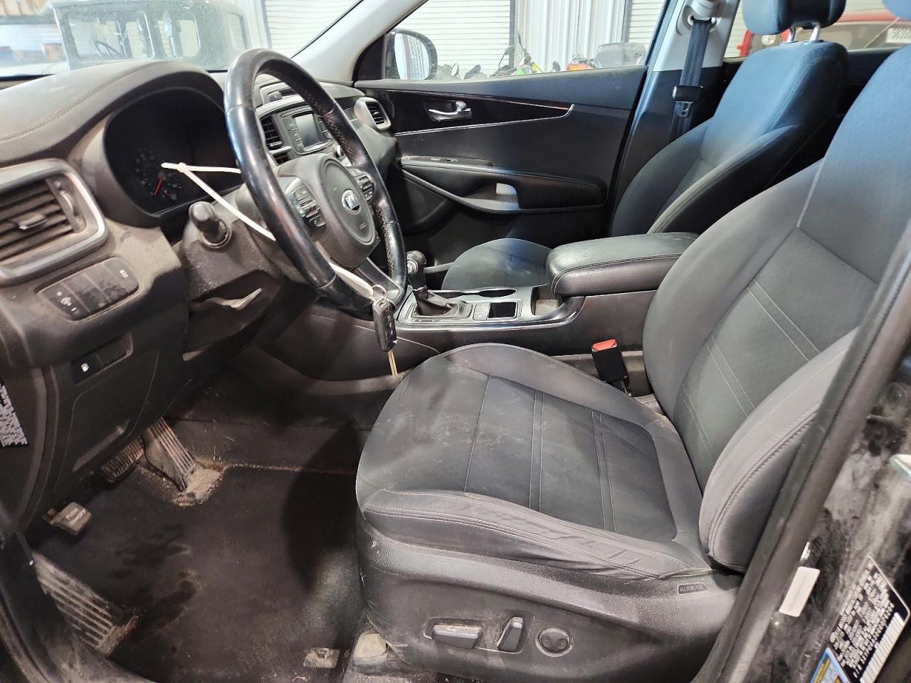 2016 KIA SORENTO