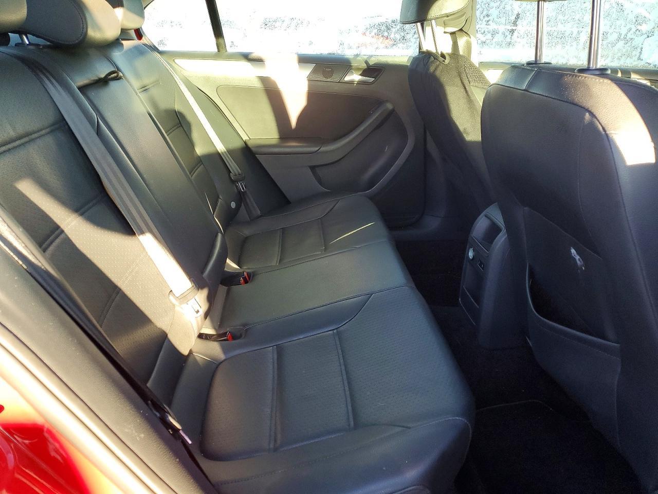 2013 VOLKSWAGEN JETTA