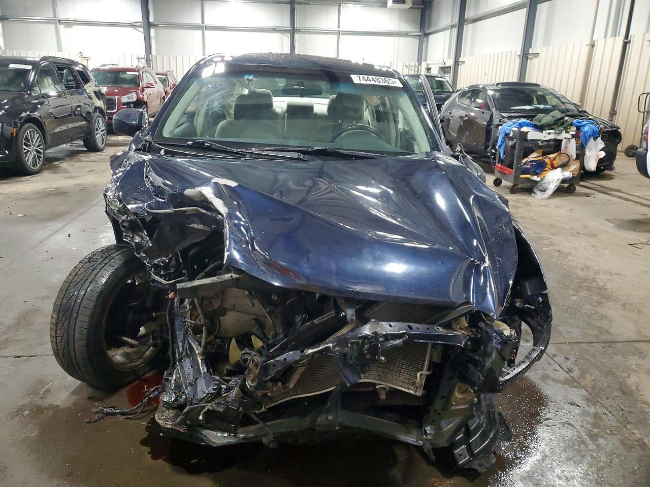 2014 SUBARU Legacy