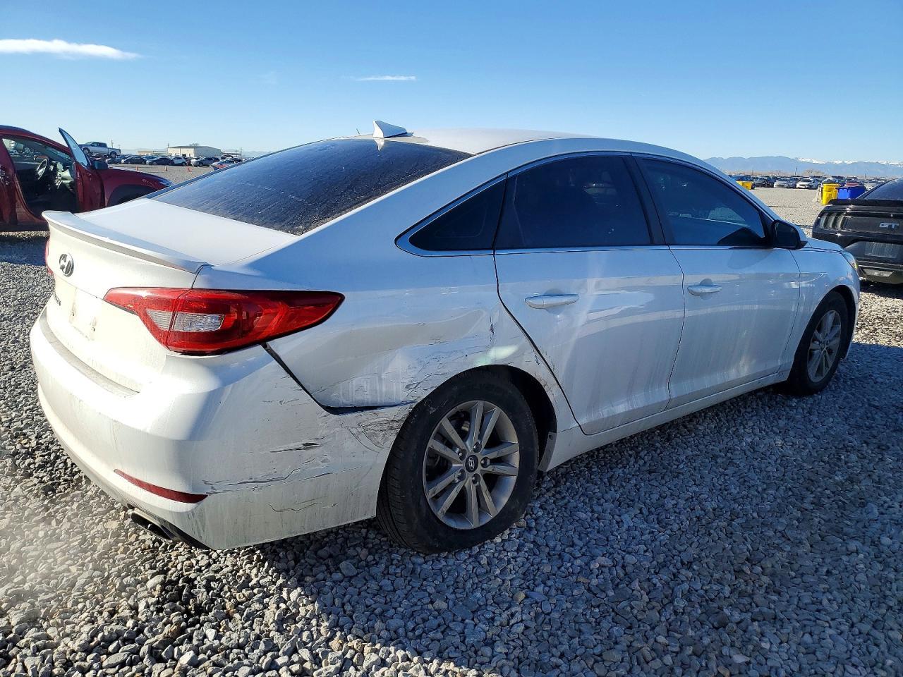 2016 HYUNDAI SONATA