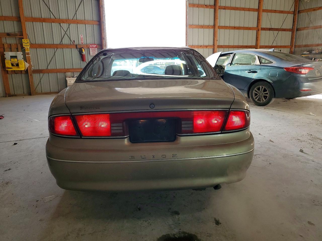 2002 BUICK Century