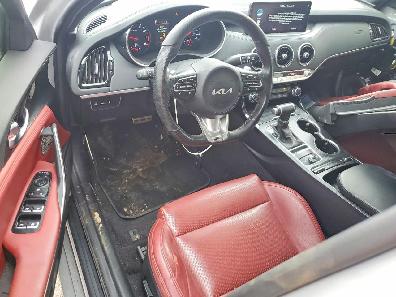 2023 KIA Stinger