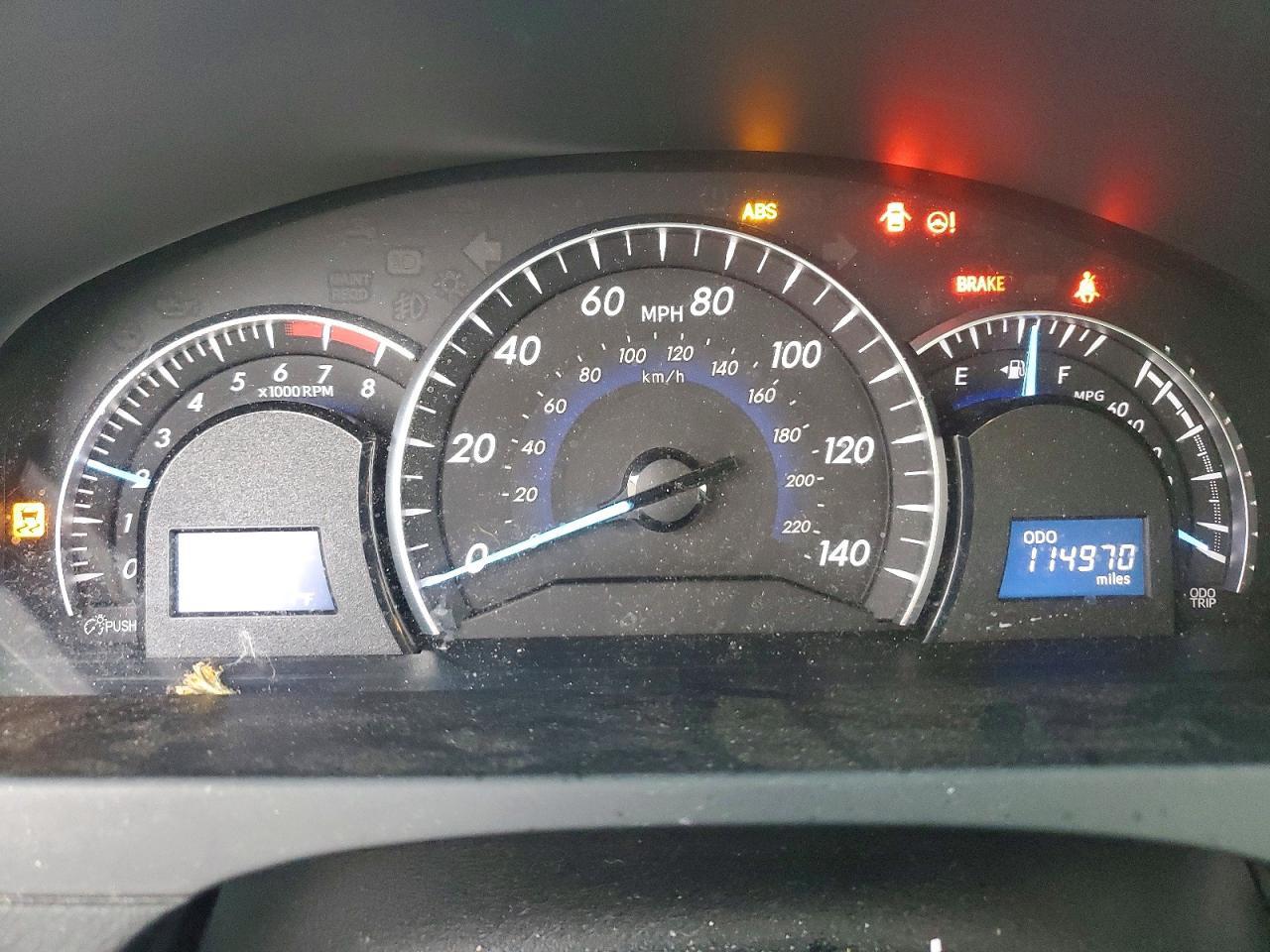 2014 TOYOTA CAMRY