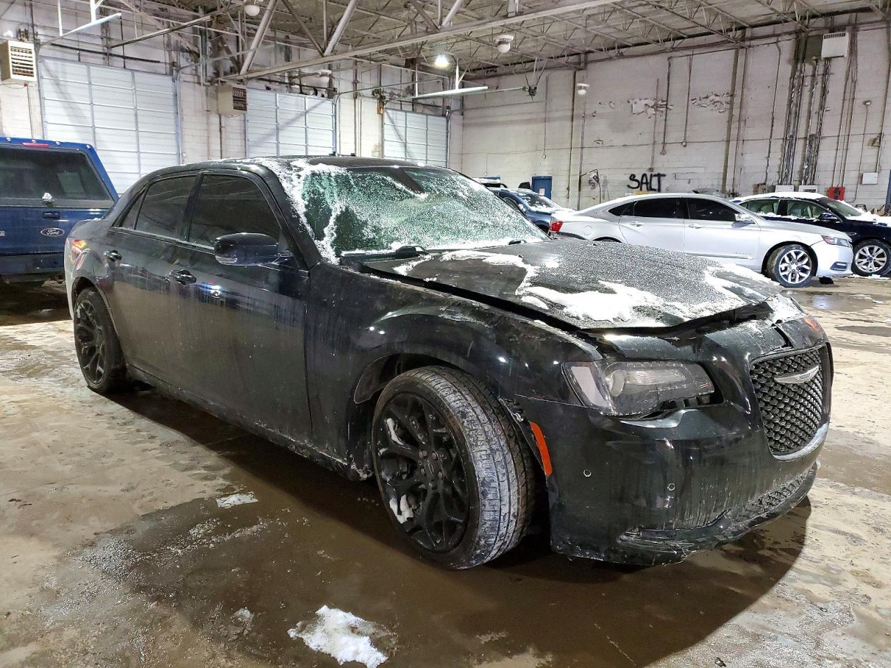 2017 CHRYSLER 300