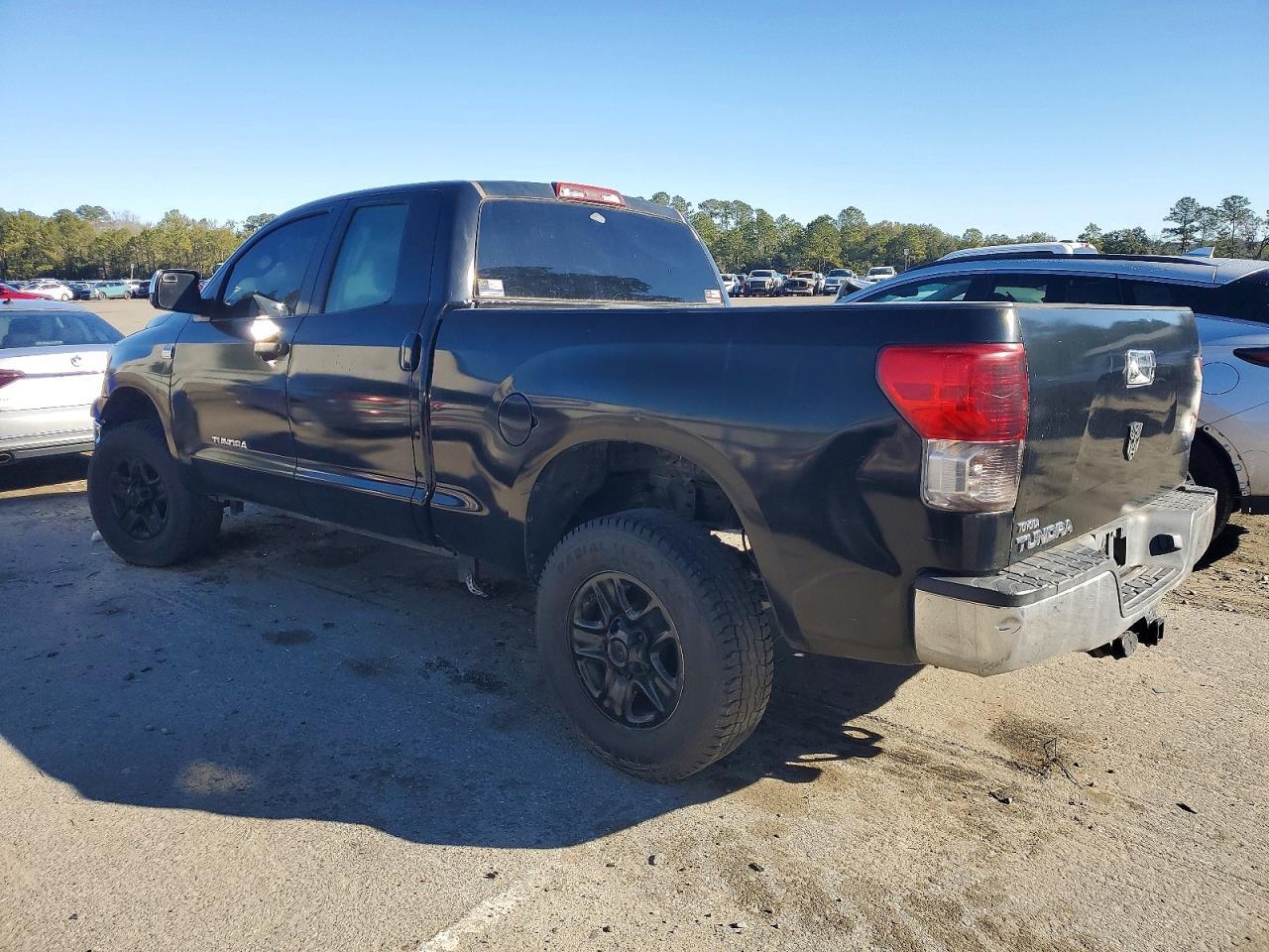2010 TOYOTA TUNDRA