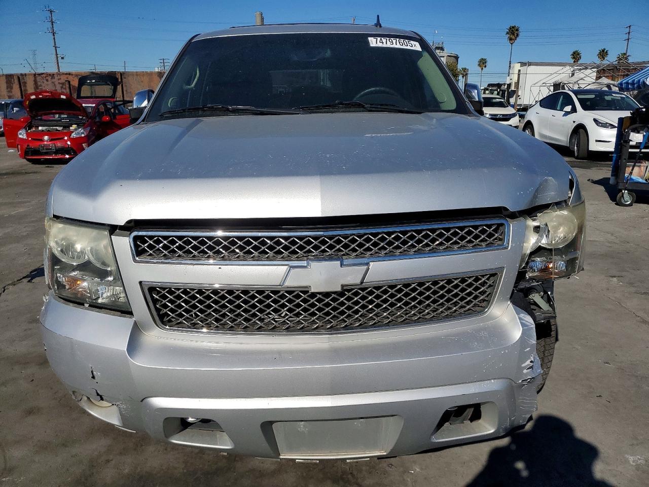 2012 CHEVROLET Tahoe