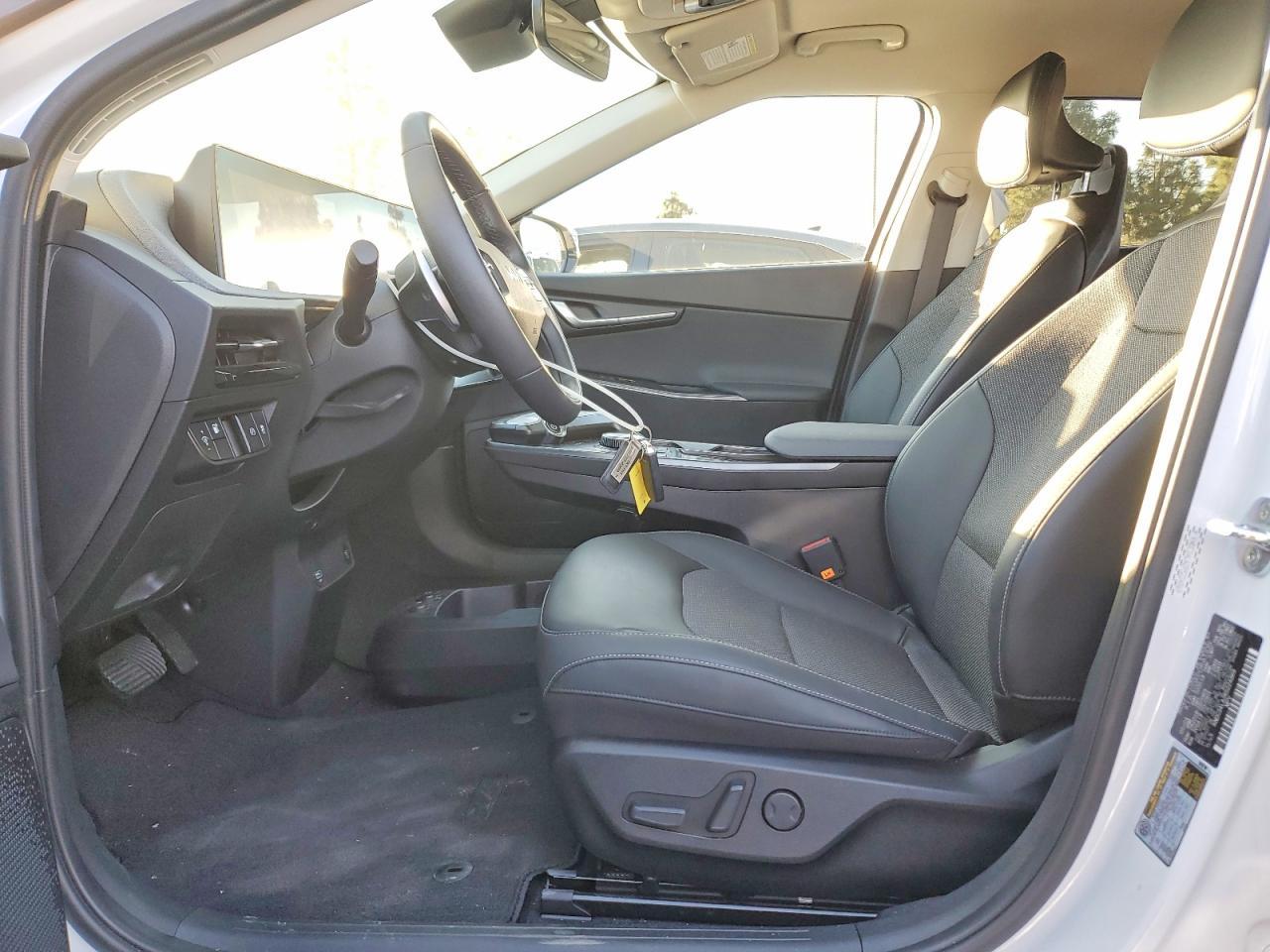 2024 KIA EV6