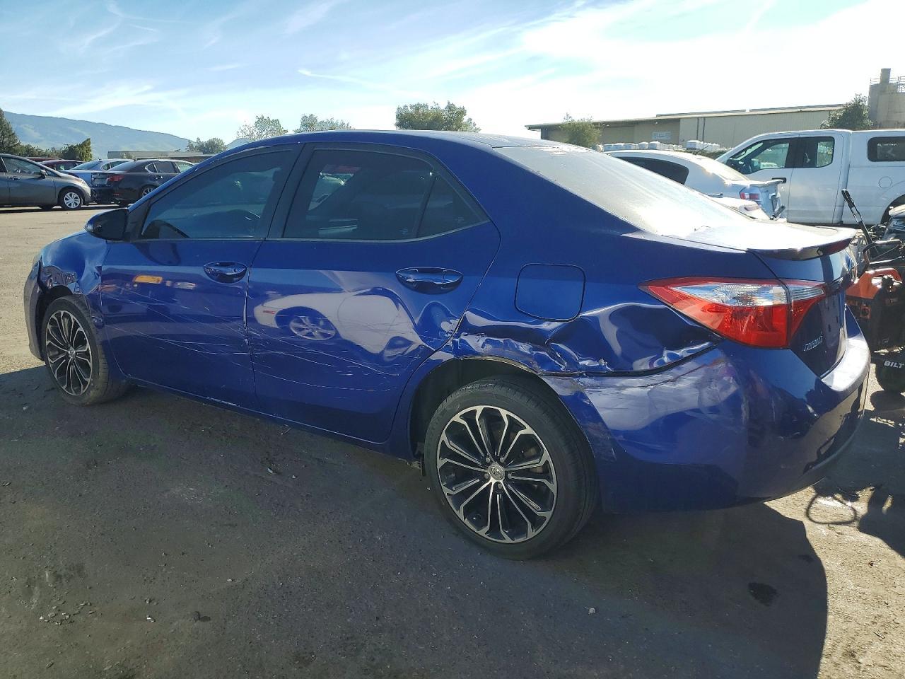 2016 TOYOTA COROLLA
