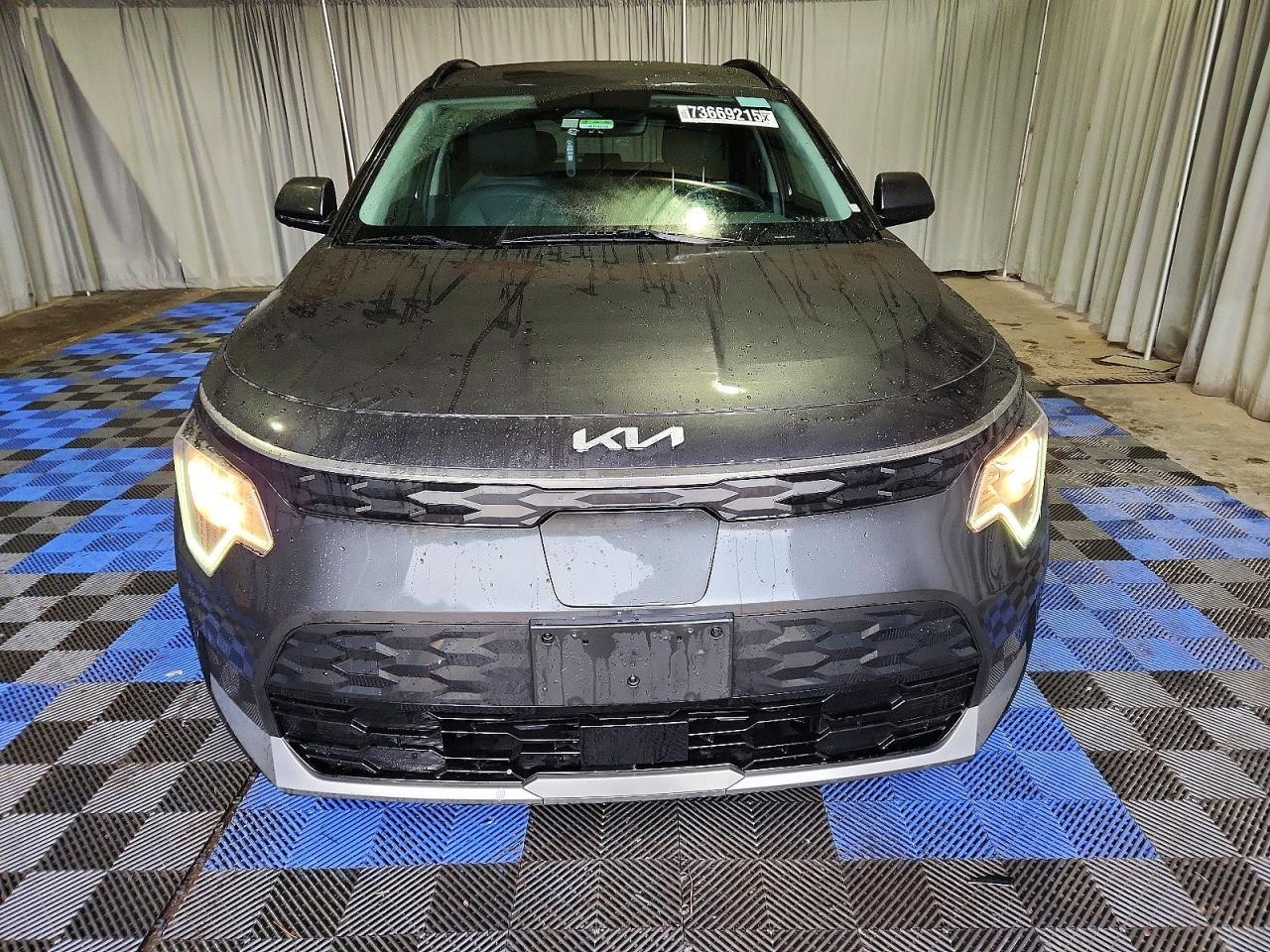 2023 KIA Niro