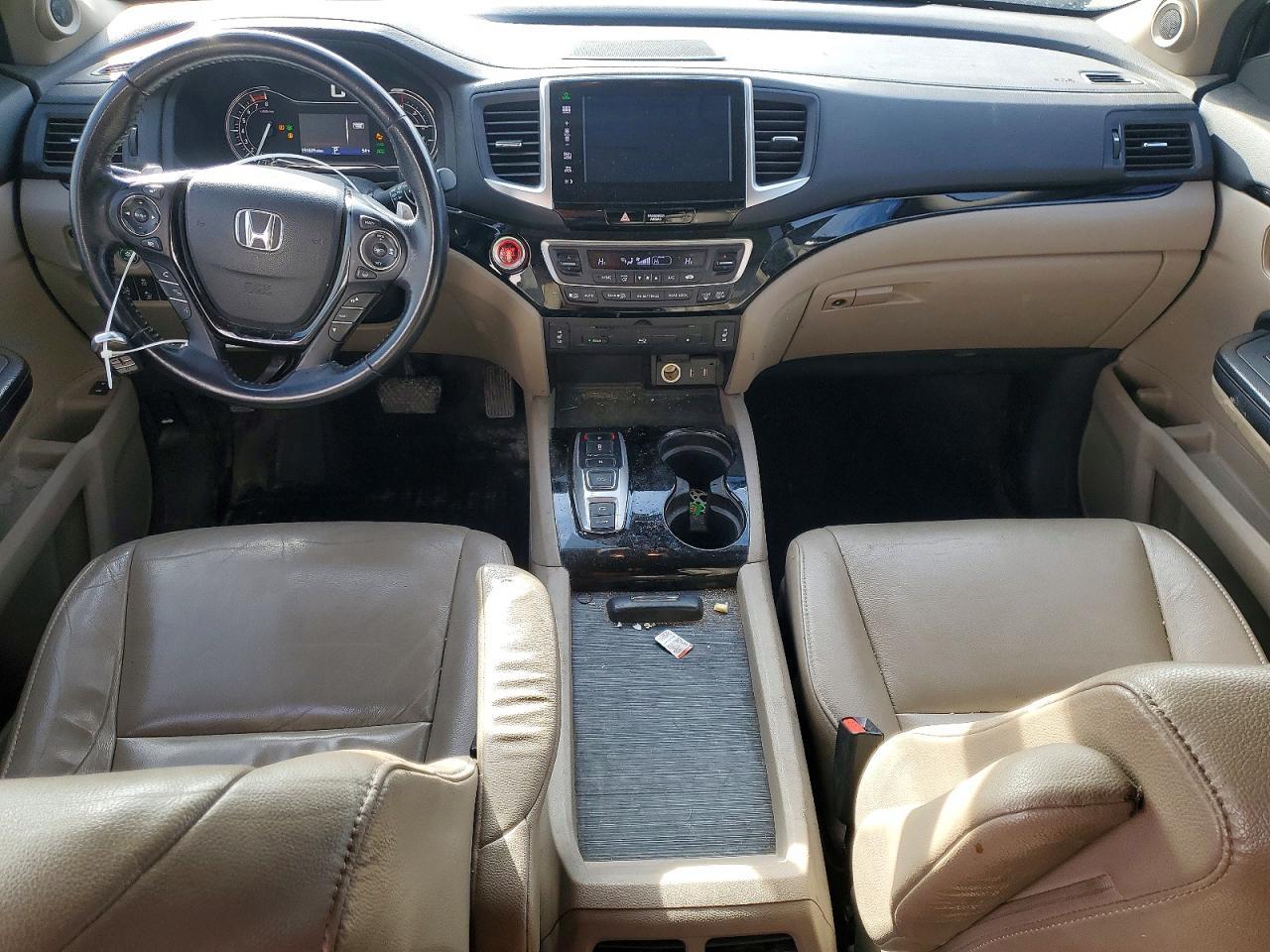 2016 HONDA PILOT