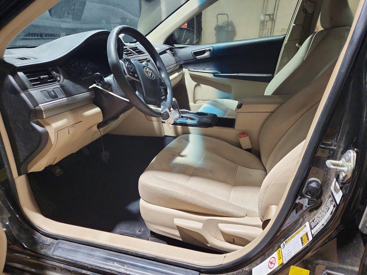 2014 TOYOTA CAMRY
