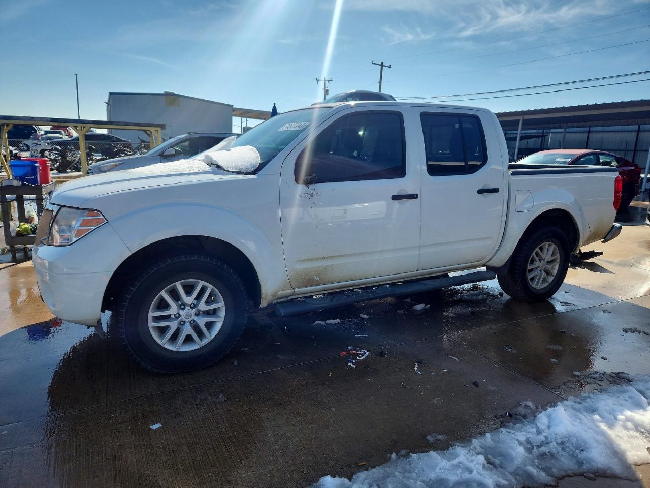 2015 NISSAN Frontier