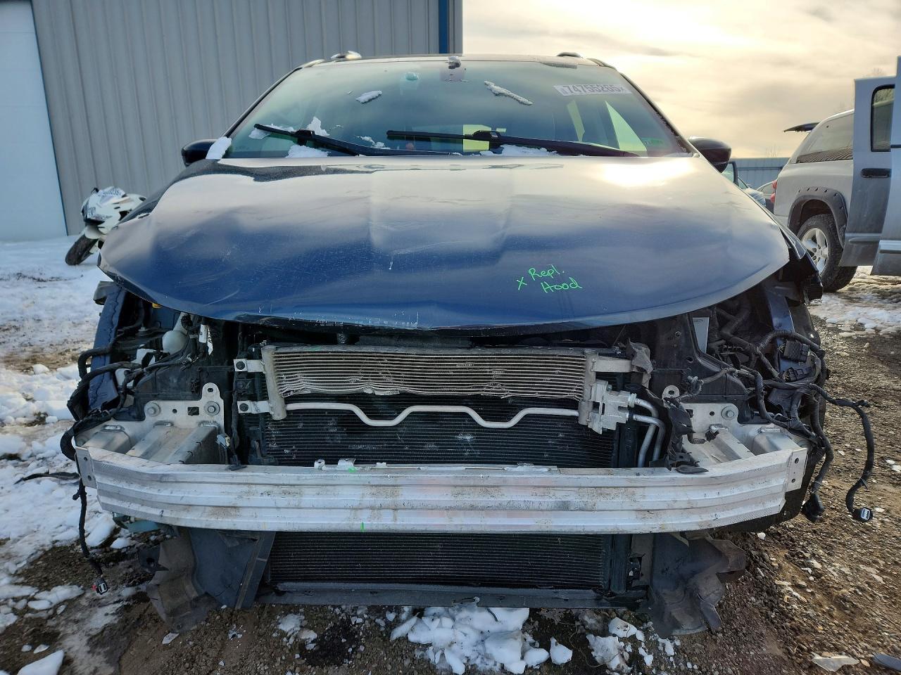 2020 CHRYSLER Pacifica