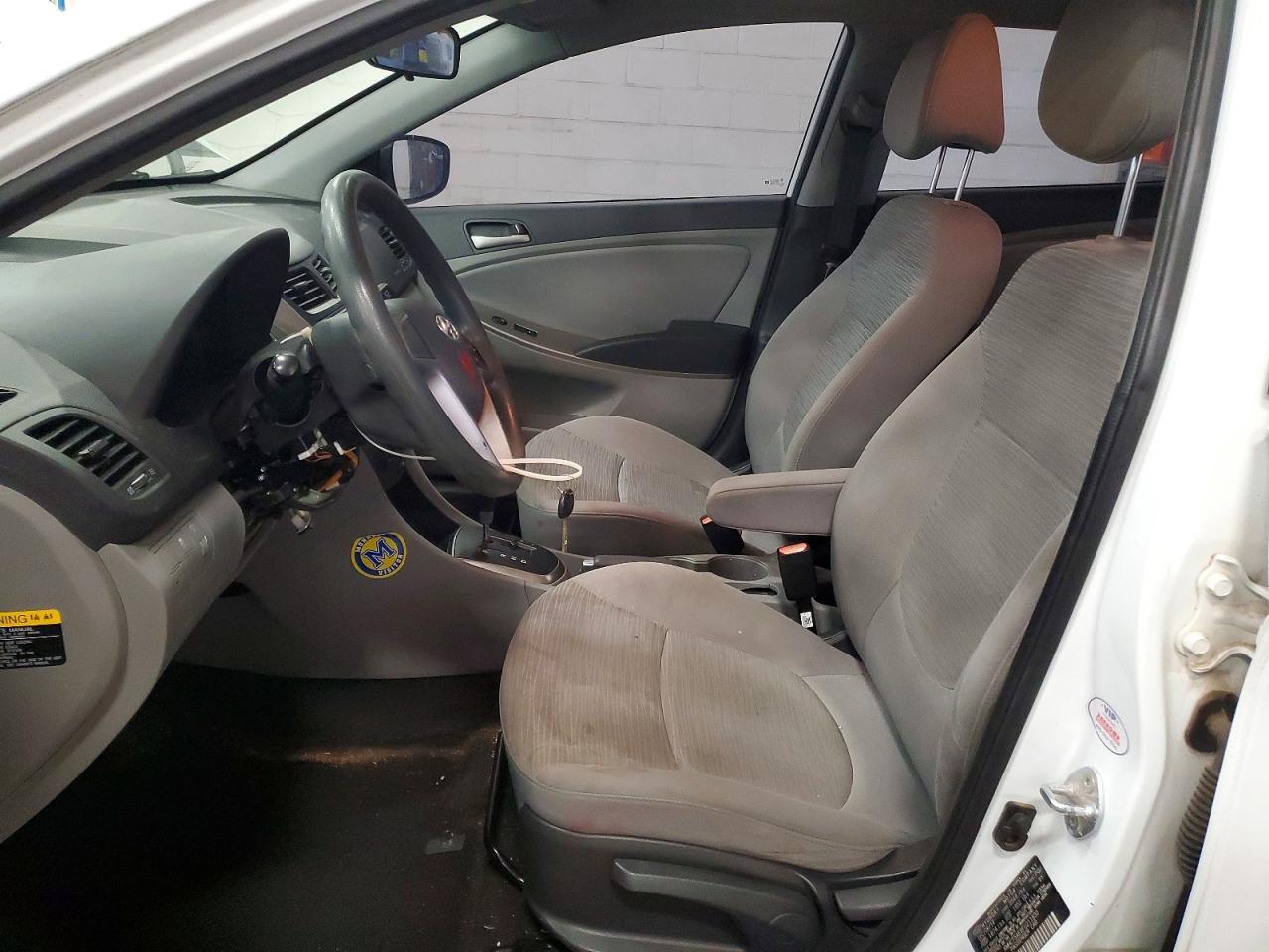 2015 HYUNDAI ACCENT