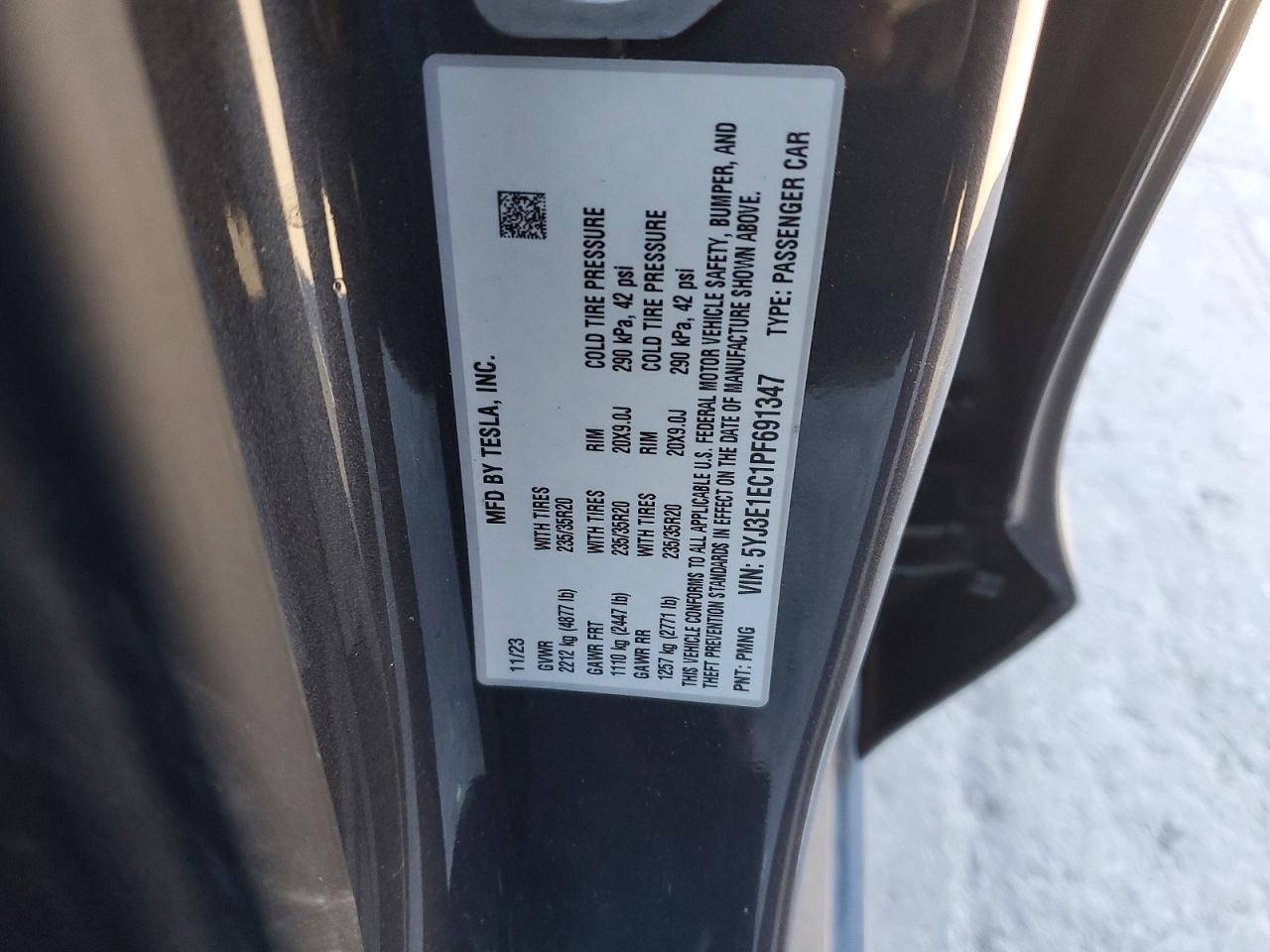 2023 TESLA MODEL 3