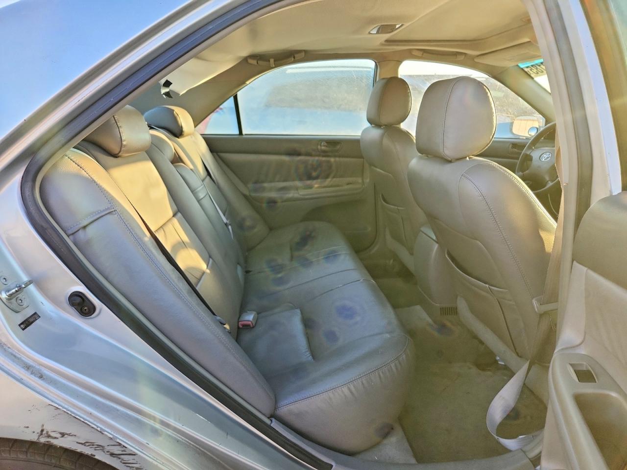 2004 TOYOTA CAMRY