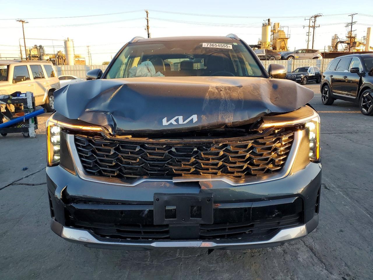 2024 KIA SORENTO