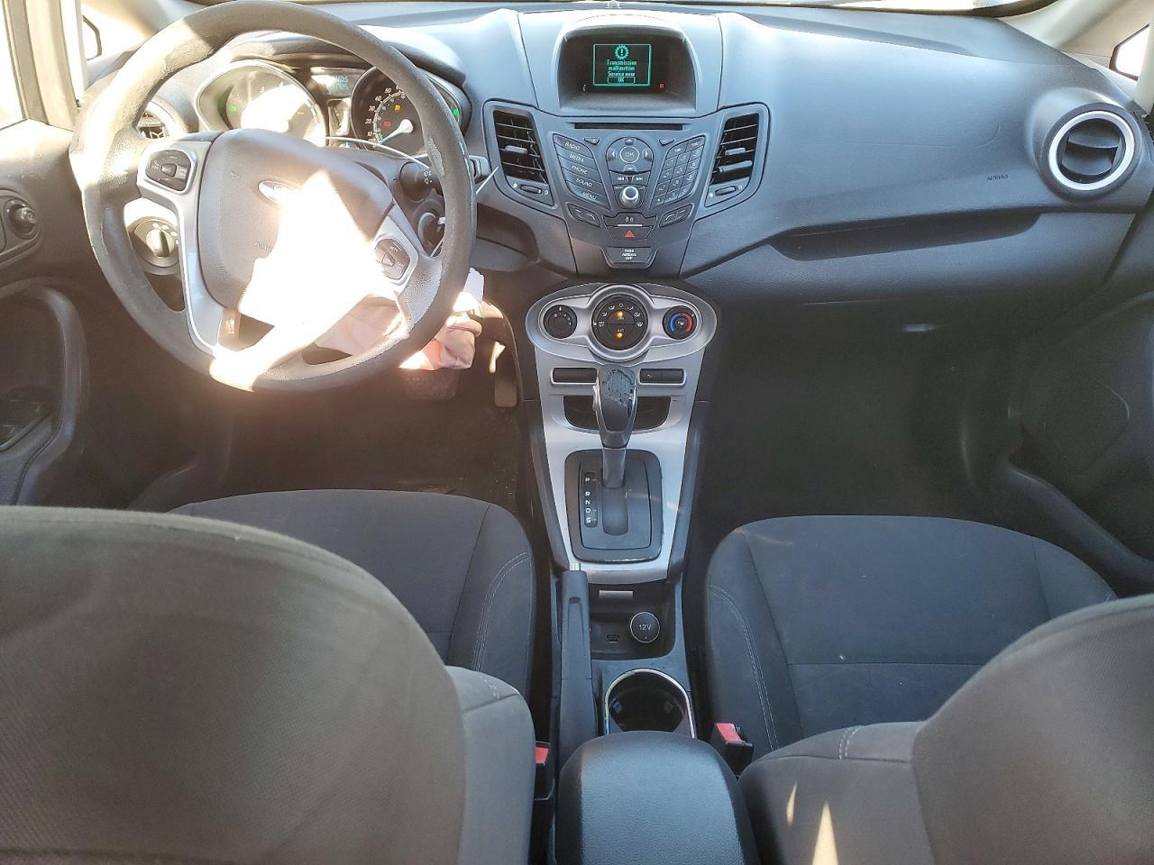 2017 FORD Fiesta