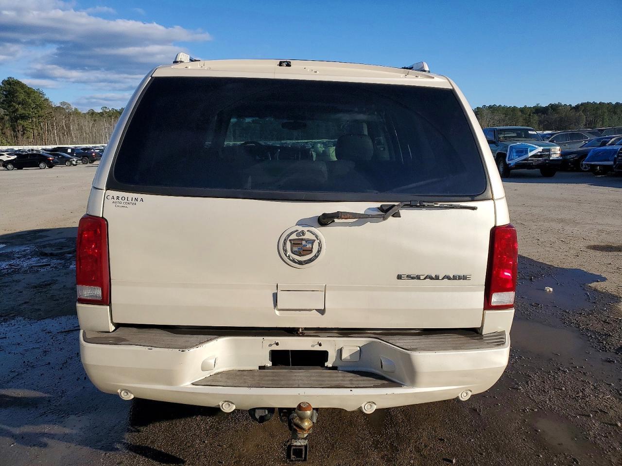 2002 CADILLAC ESCALADE
