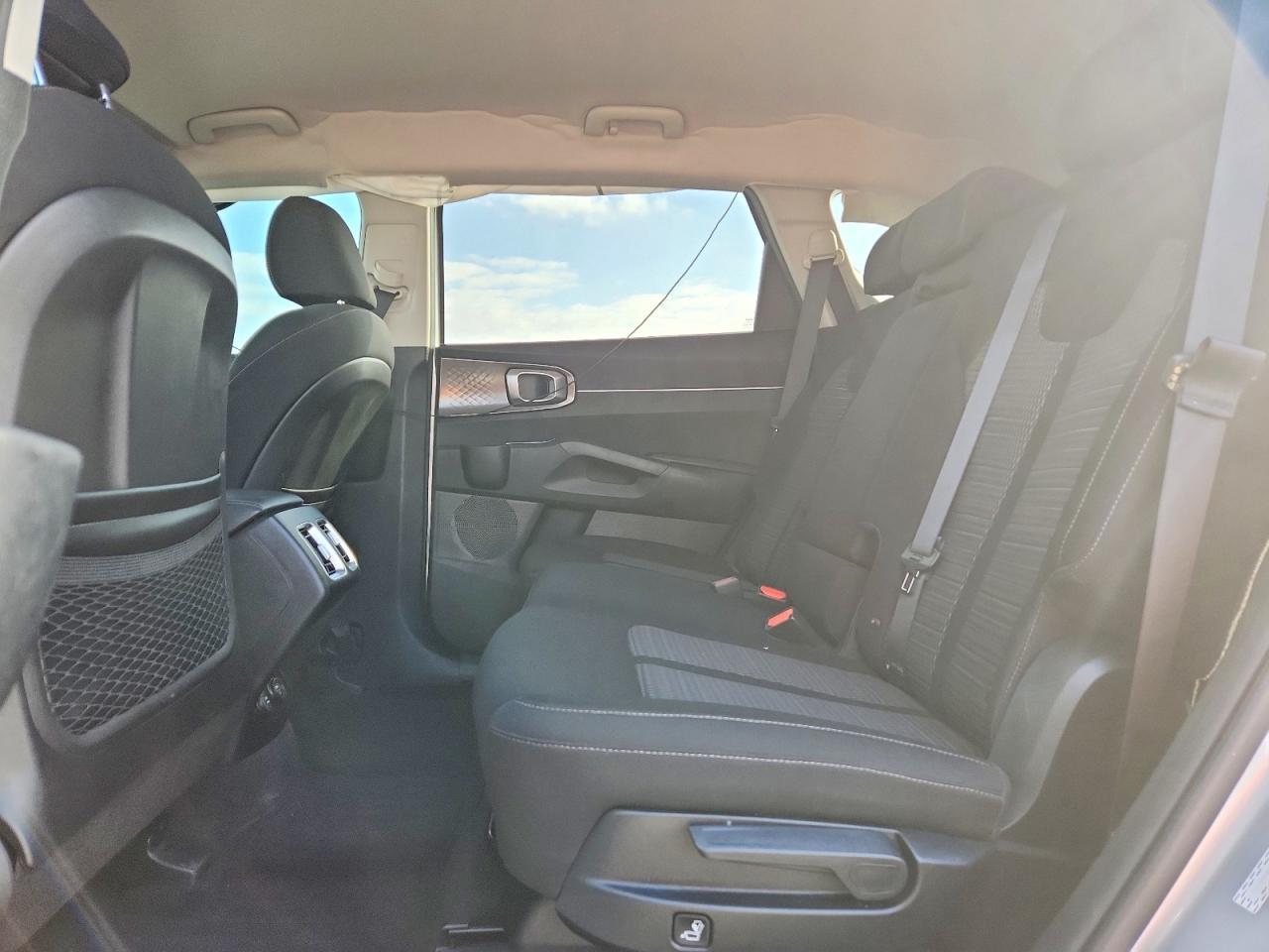 2022 KIA SORENTO