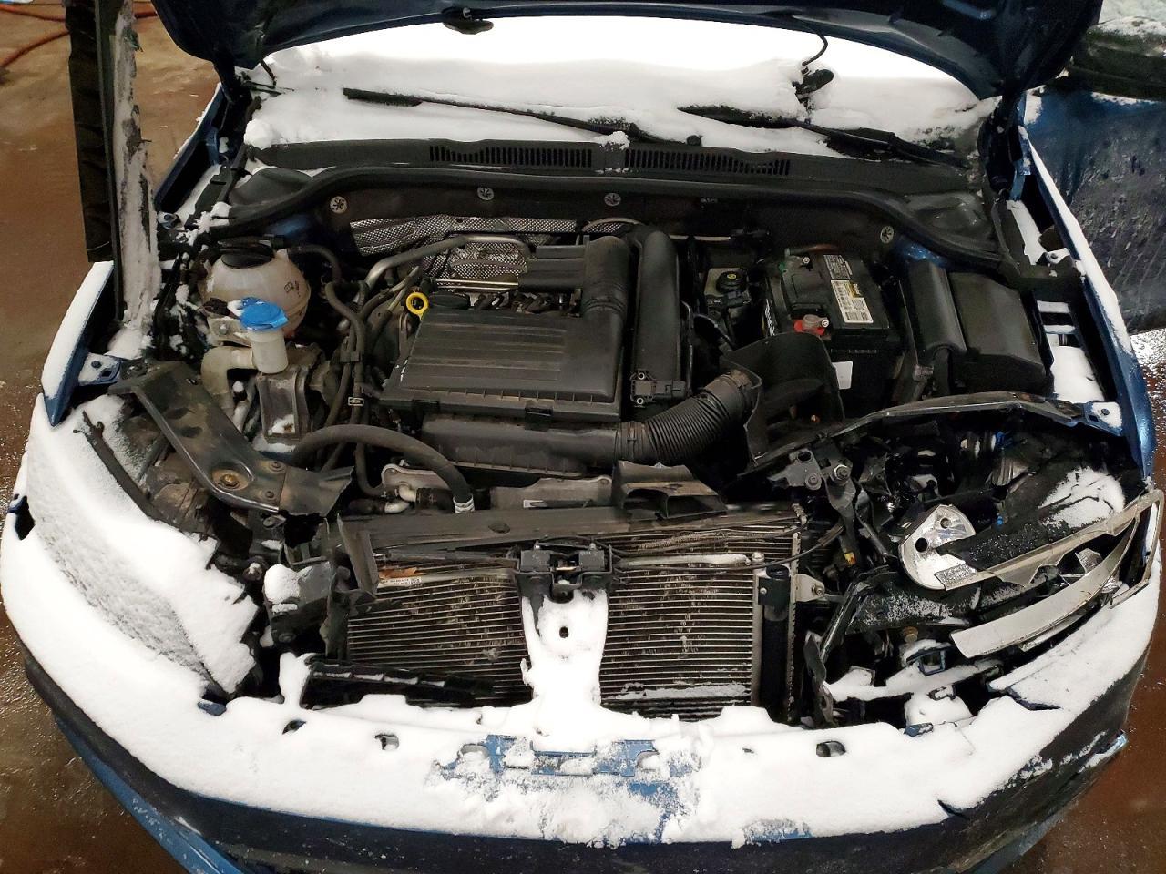 2016 VOLKSWAGEN JETTA