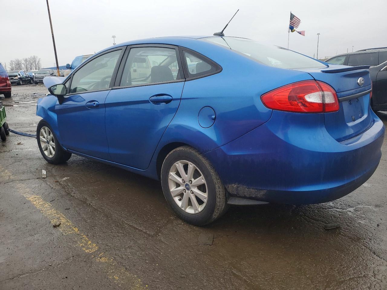 2011 FORD Fiesta