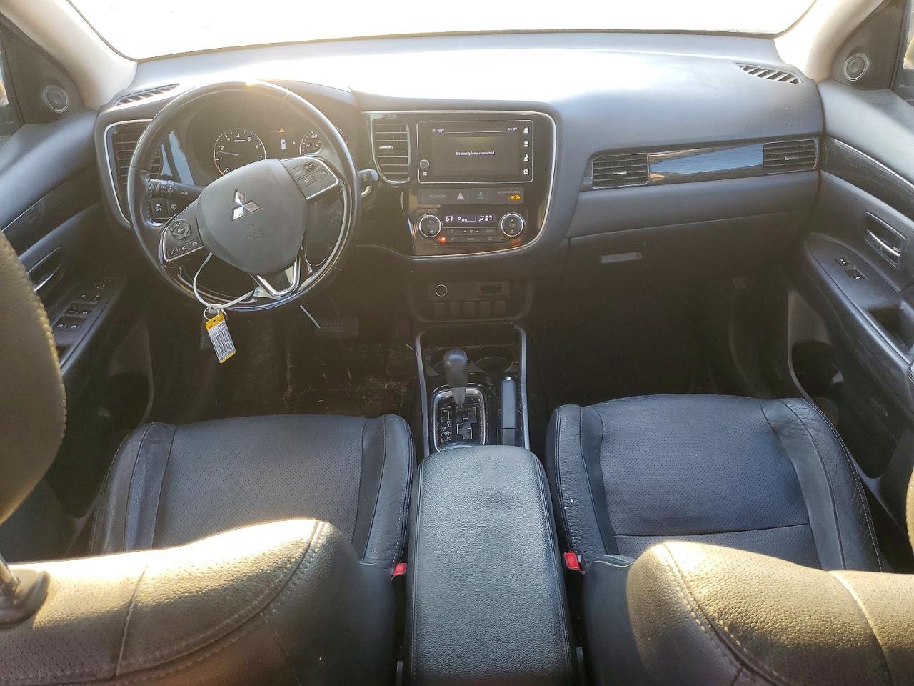2017 MITSUBISHI outlander