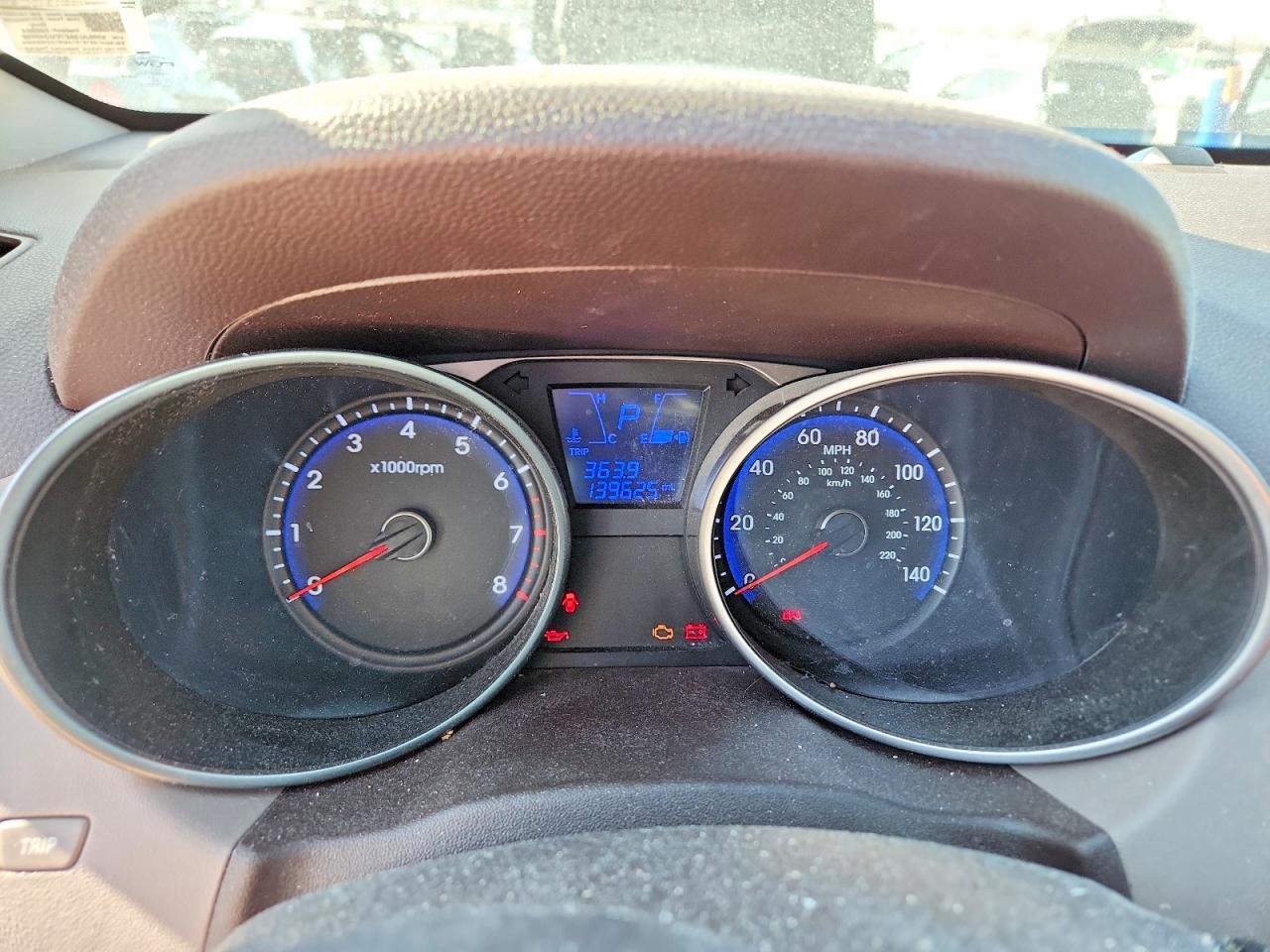 2012 HYUNDAI TUCSON