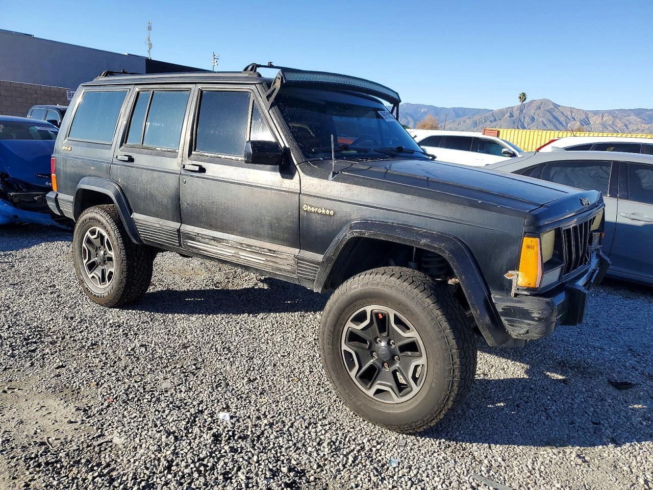 1991 JEEP CHEROKEE