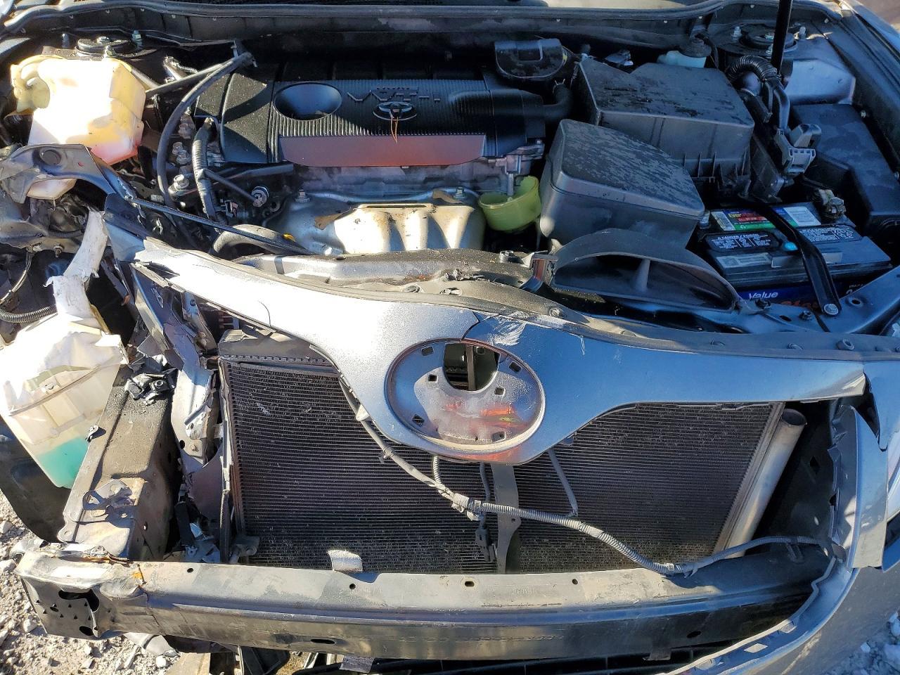 2011 TOYOTA CAMRY
