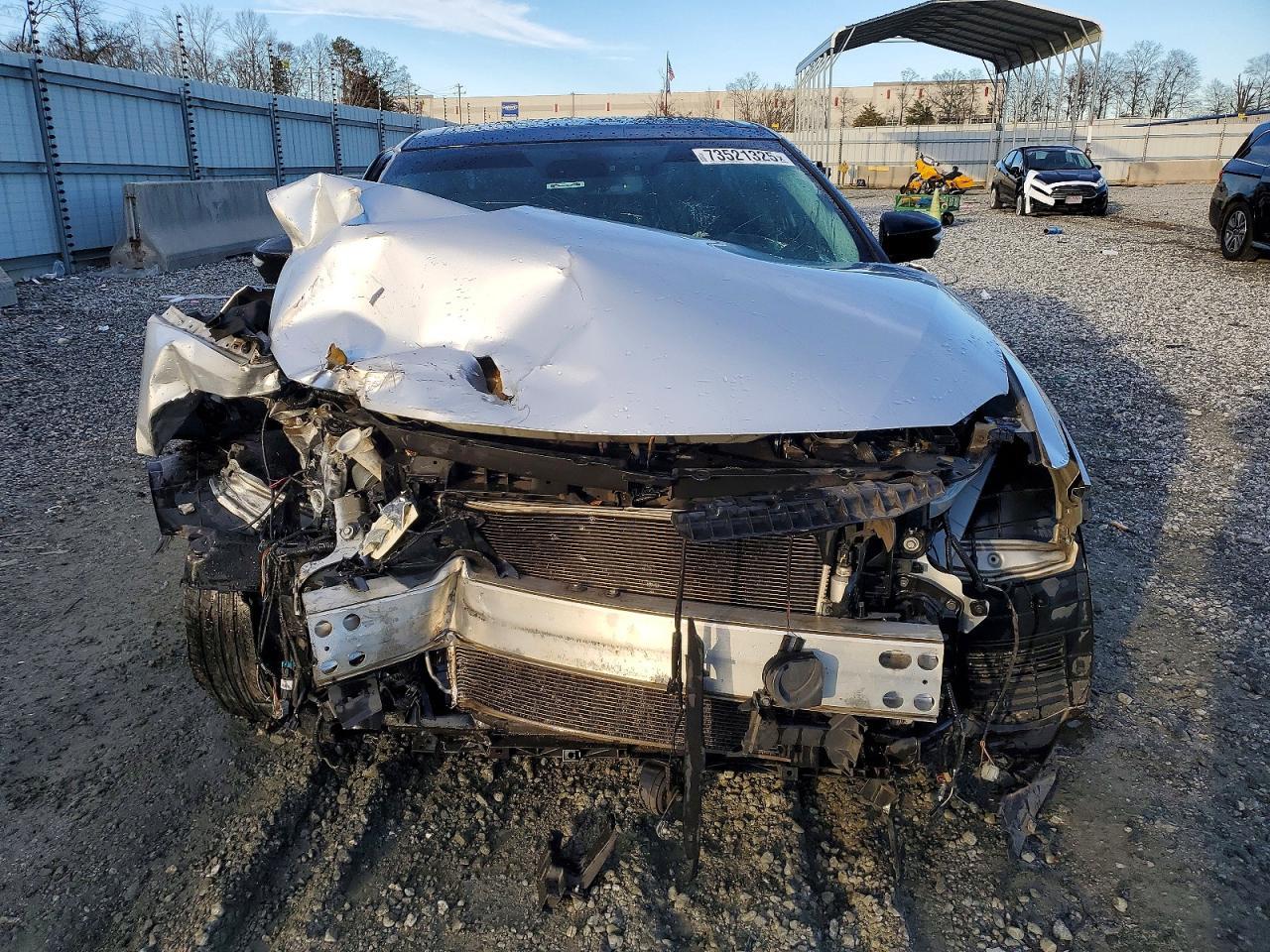 2016 NISSAN Maxima