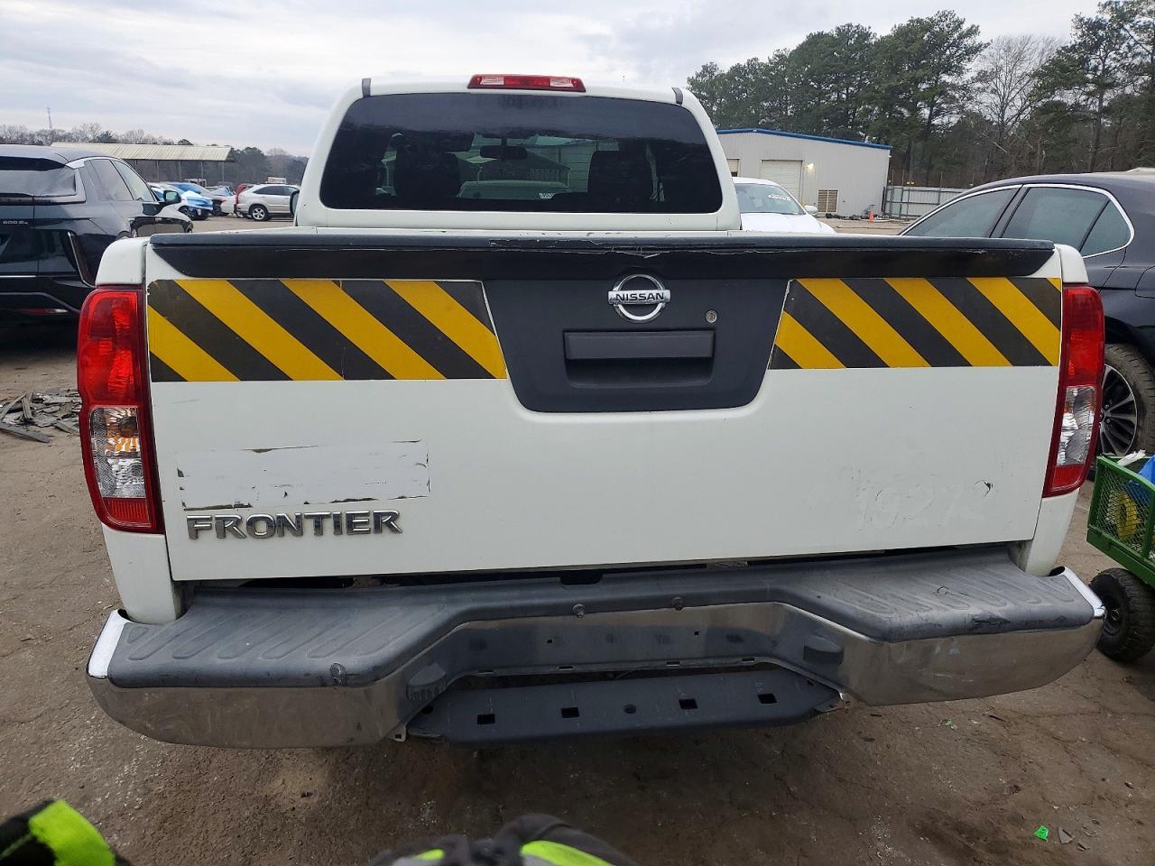 2014 NISSAN Frontier