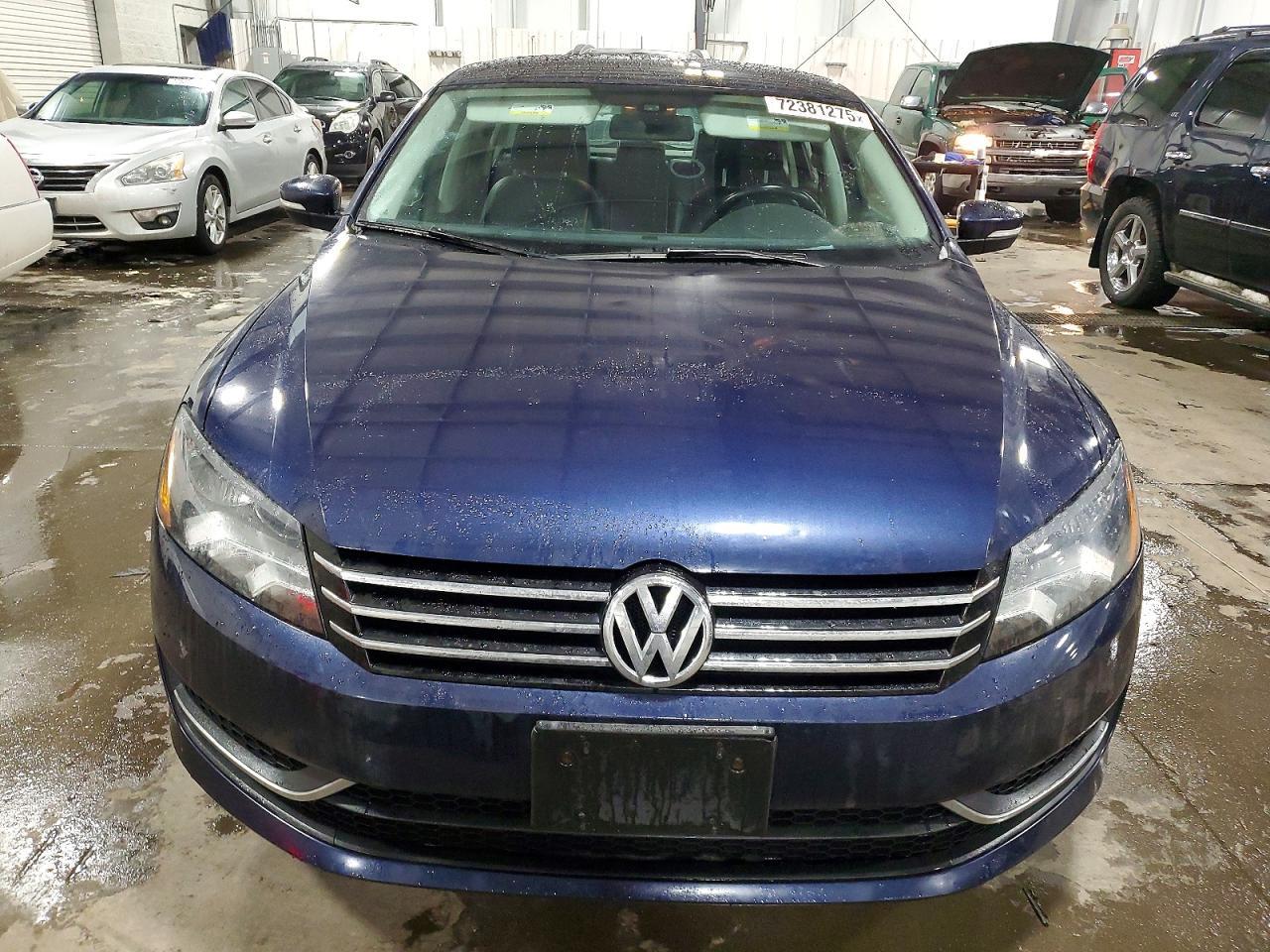 2015 VOLKSWAGEN Passat