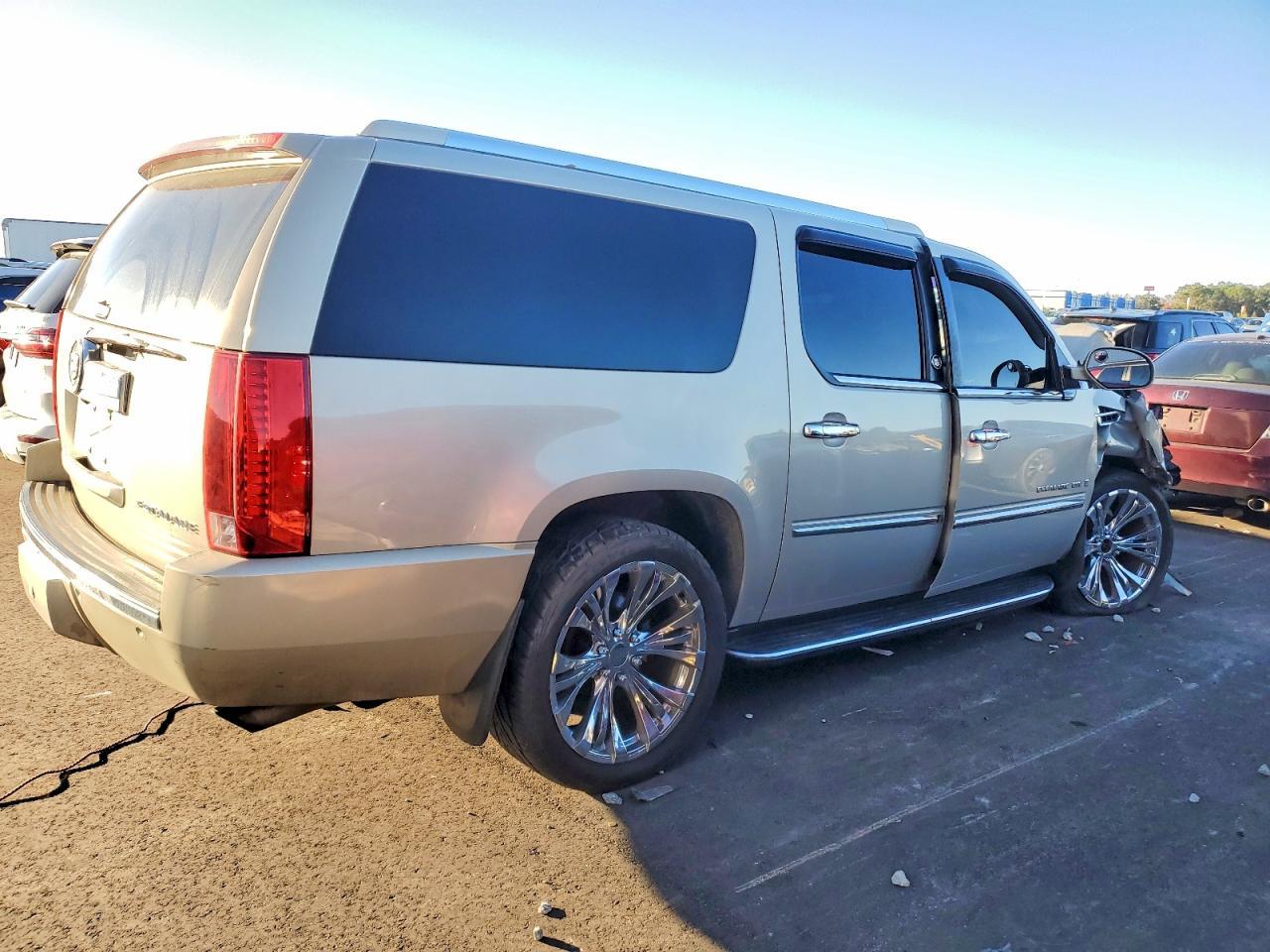 2008 CADILLAC Escalade ESV