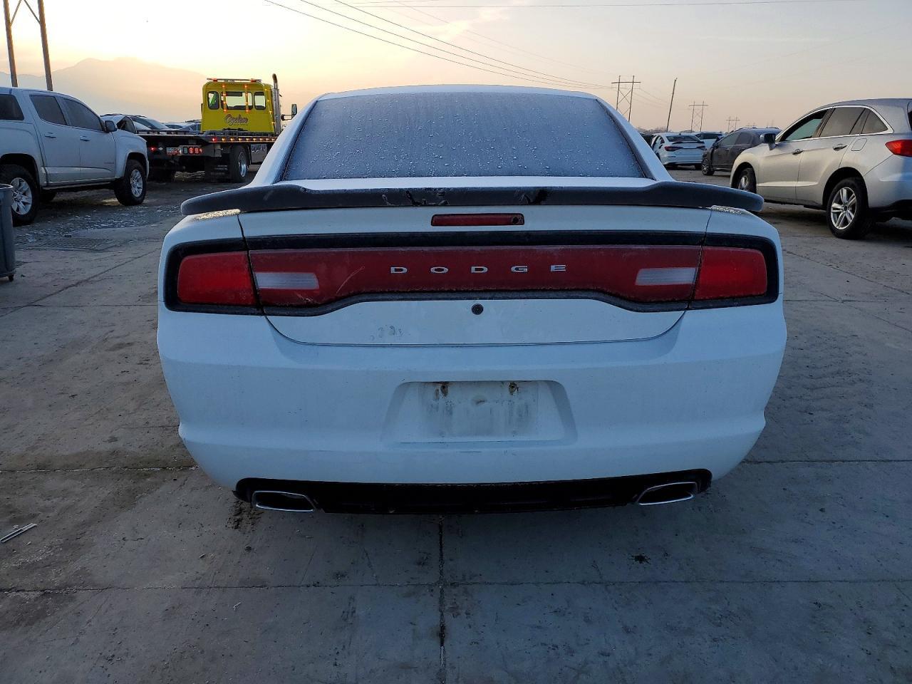 2013 DODGE CHARGER