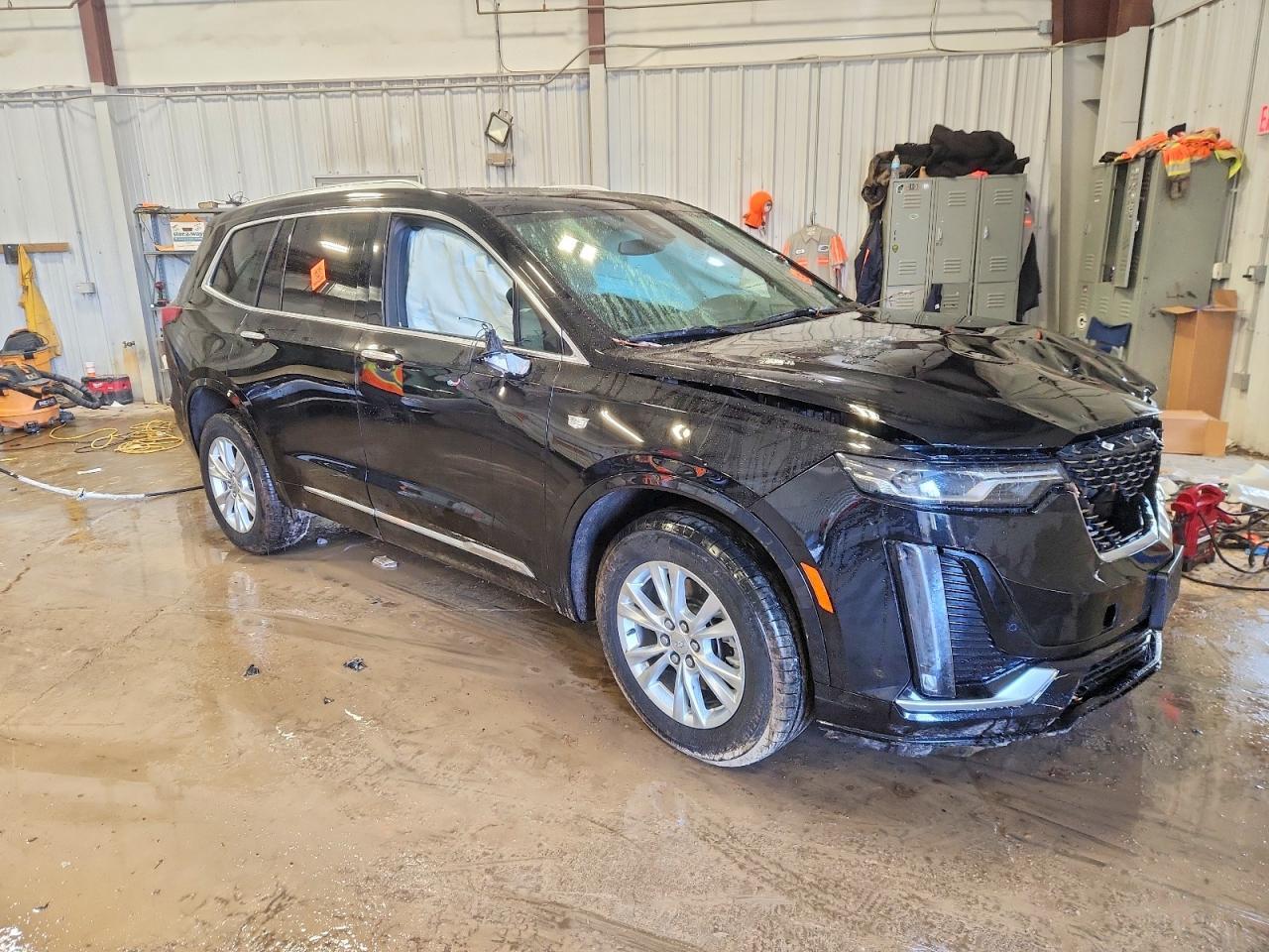 2025 CADILLAC XT6