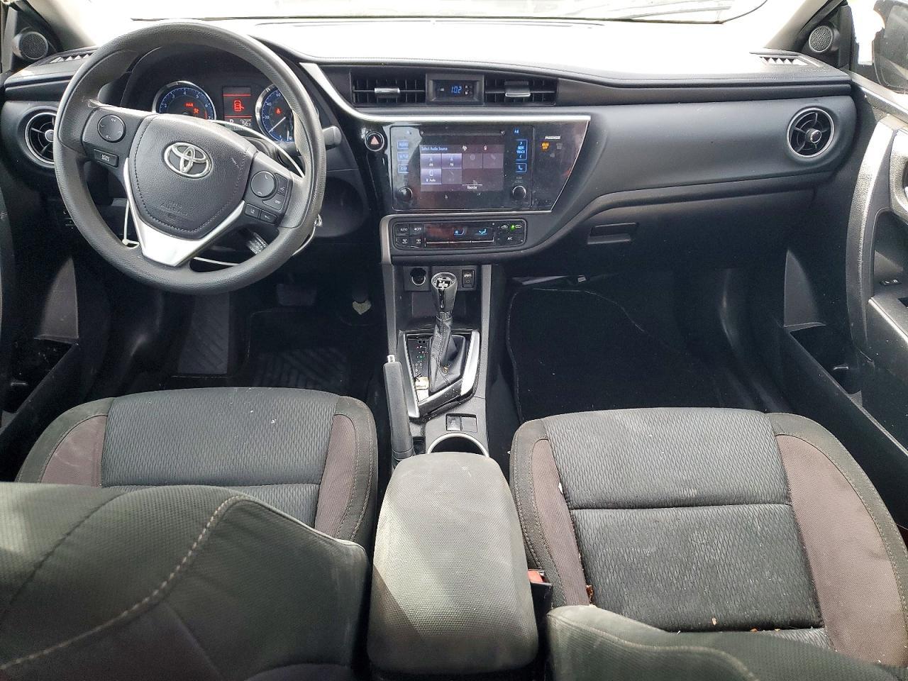 2017 TOYOTA COROLLA
